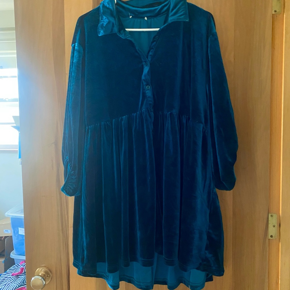 Umgee Teal Velvet Midi Dress